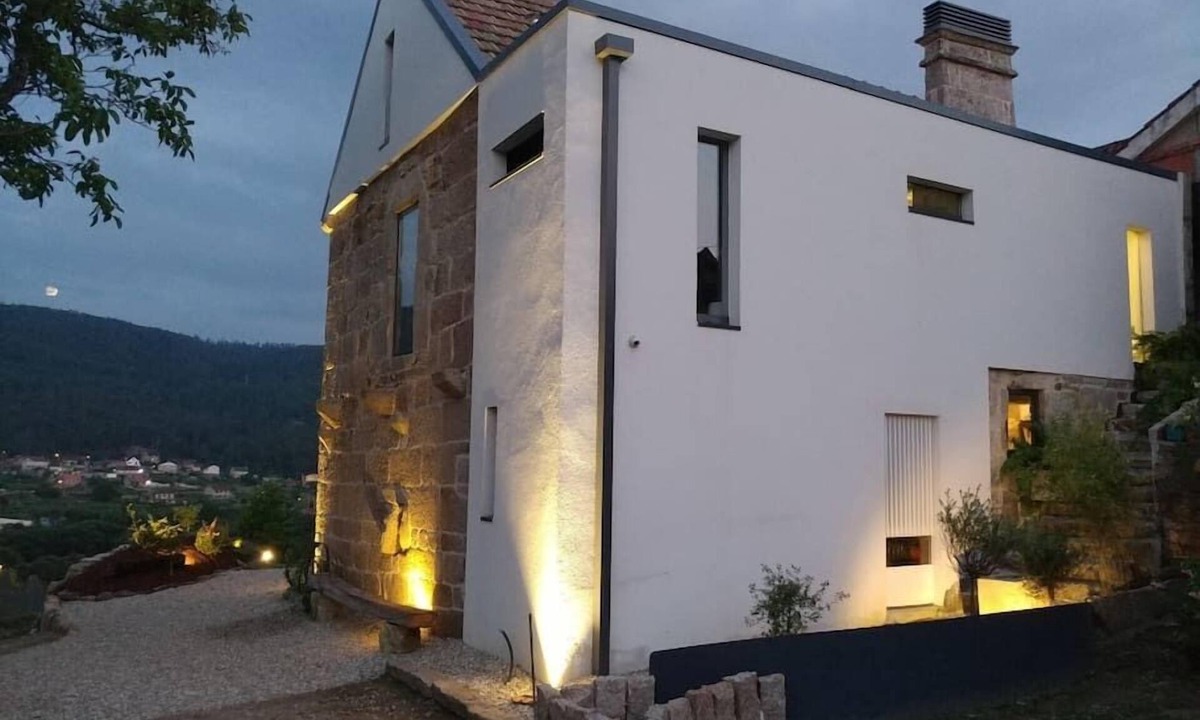 Mos Cottage | A Unique Home, For A Truely Unique Experience