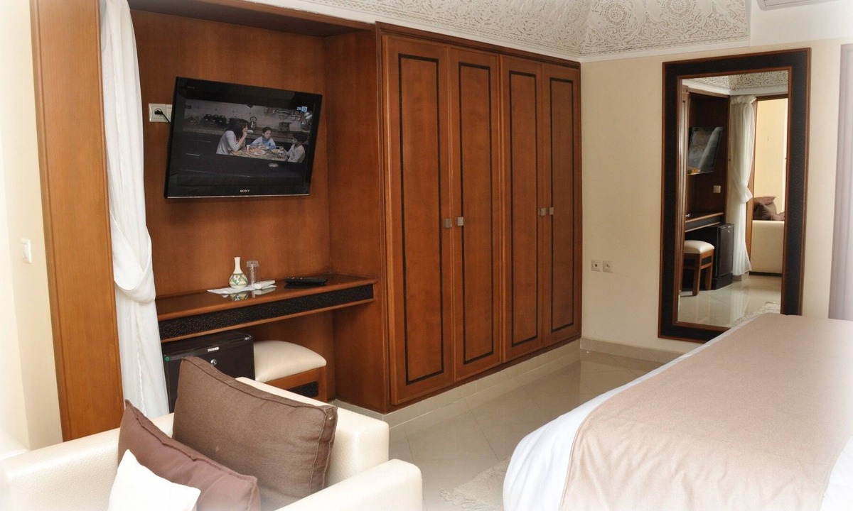 Swiss City Hotel | Aferni Hotel