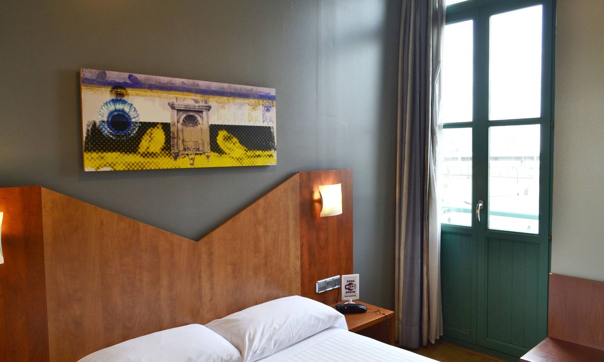 Aviles Hotel | Alda Palacio Valdés