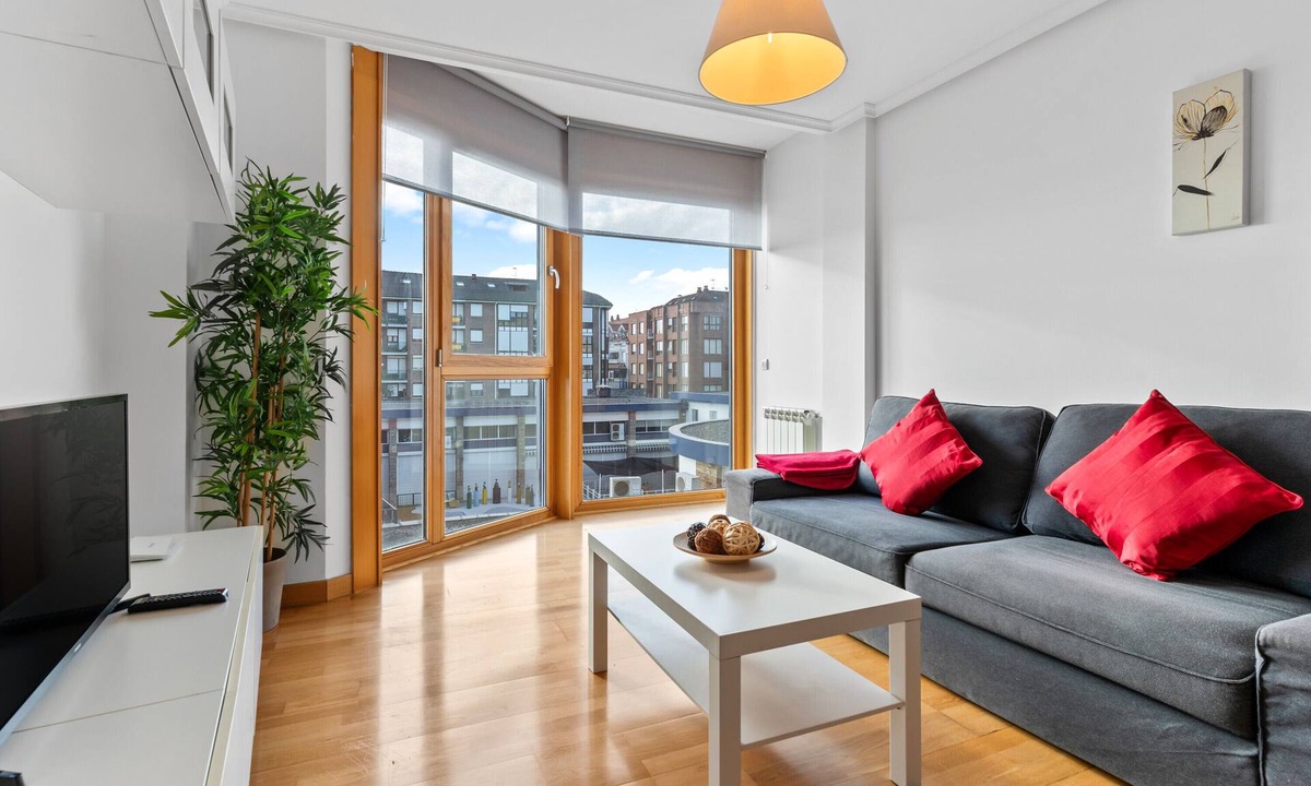 Santona Apartment | Apartment "Precioso apartamento en Santoña" Near the Beach with Wi-Fi