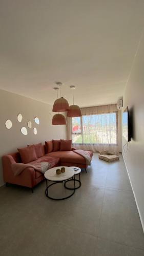 Miramar Apartment | App1