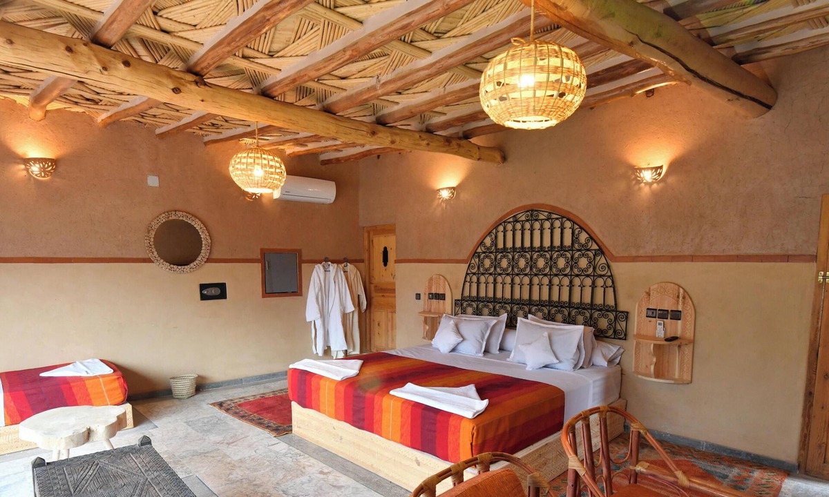 Tarmigt Hotel | Berber suite with 2 private terraces in the palm grove, ideal for families