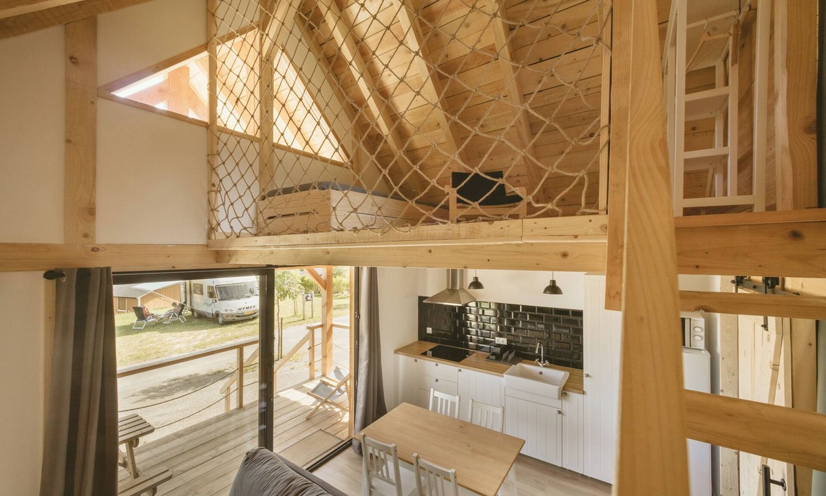 Atez Cabin | CAMPING IZARPE