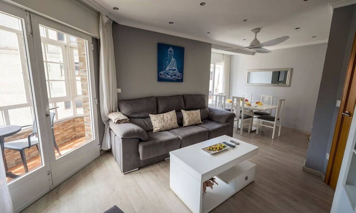 Vilagarcia de Arousa Apartment | Central Bright Apartment · Beach & Rías Baixas