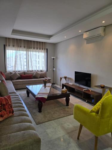 Nouaceur Apartment | Charmant appartement à 10min de L' Aéroport Med V