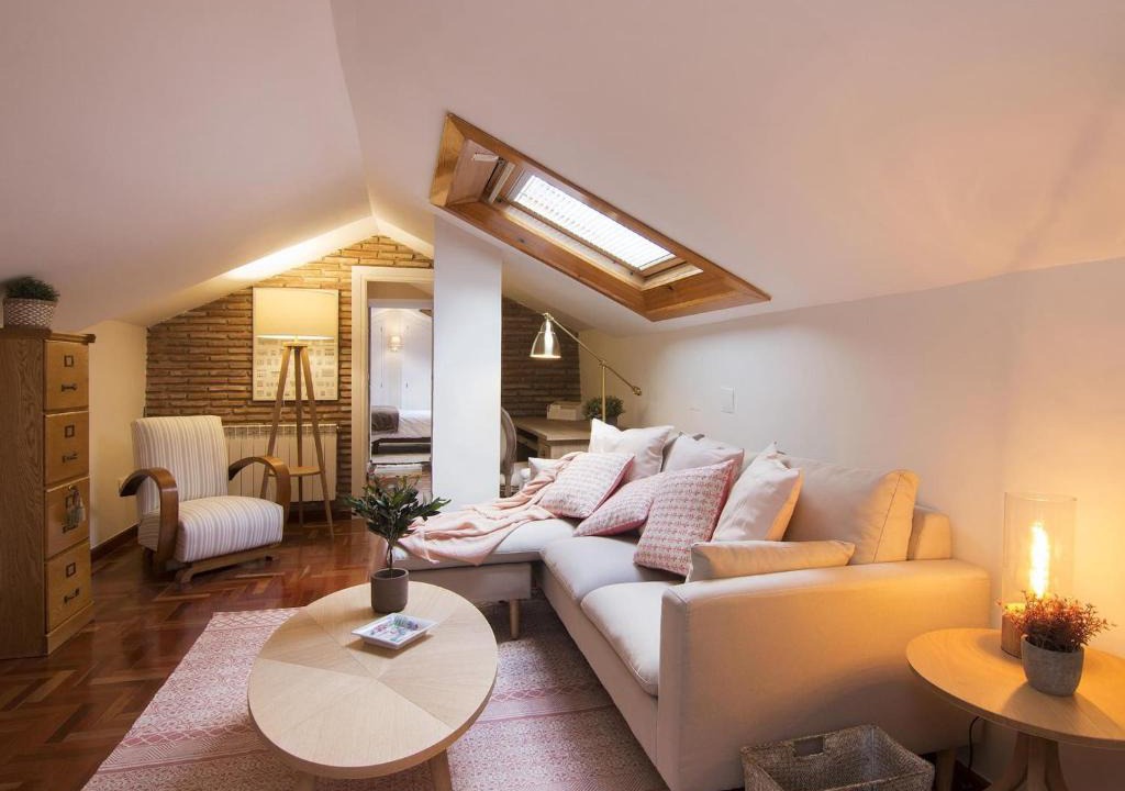 San Pedro Apartment | ChezmoiHomes Alhambra Penthouse