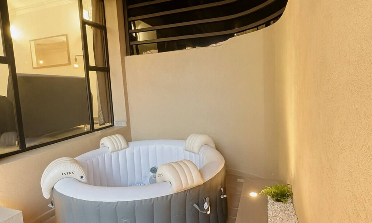 Tassoultante Apartment | Cozy Appartement avec jacuzzi chauffant