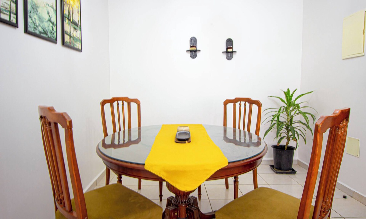 Luxus Apartment | Cozy & vintage Spacious, quiet, ideal location