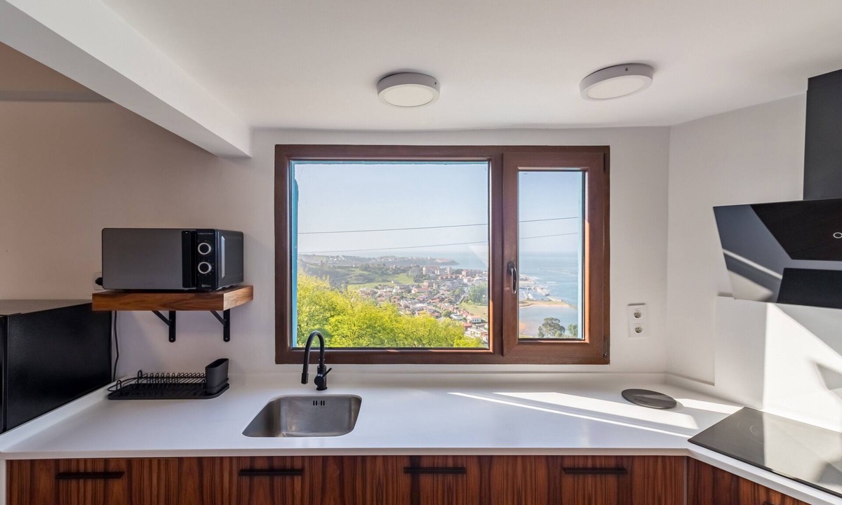 Suances House | El Rincón de Denver: Encantadora casa azul en la costa cántabra