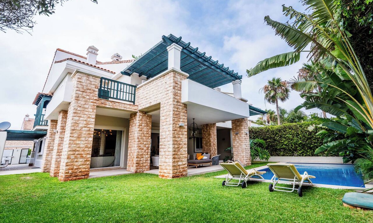 Dar Bouazza House | Exceptional Villa with Pool, Jacuzzi, and Sauna—2 Minutes from the Beach