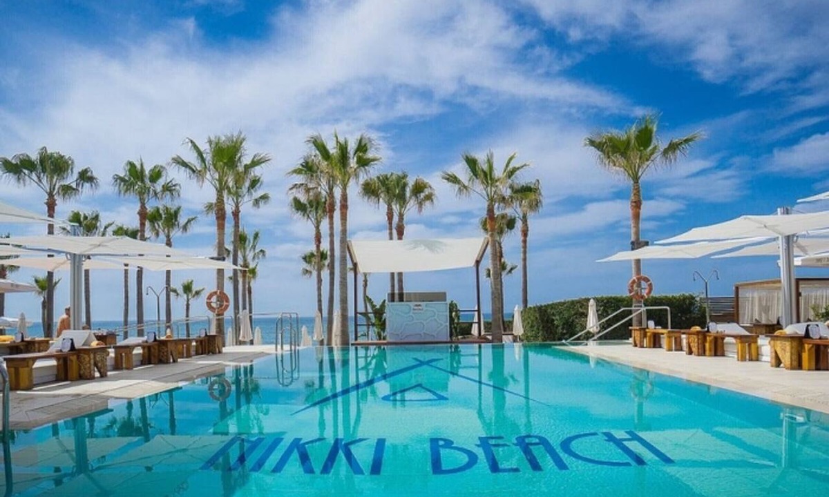 Urbanizacion Hacienda las Chapas Villa | Exceptional villa with private pool - 15 guests