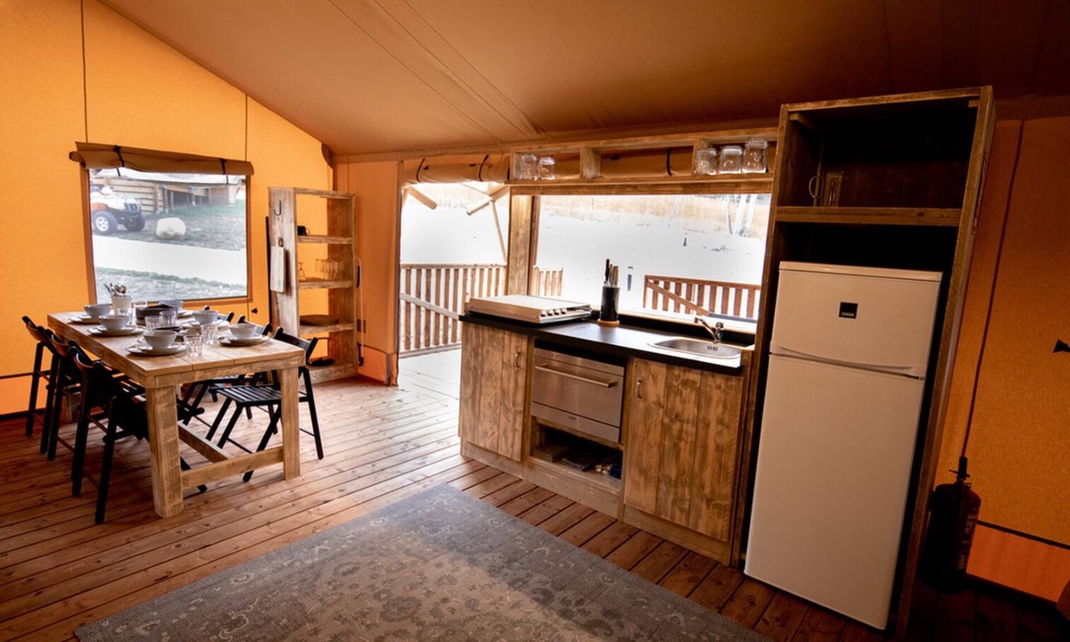 Sant Gregori RV Rental | Glamping Can Bora Lodges