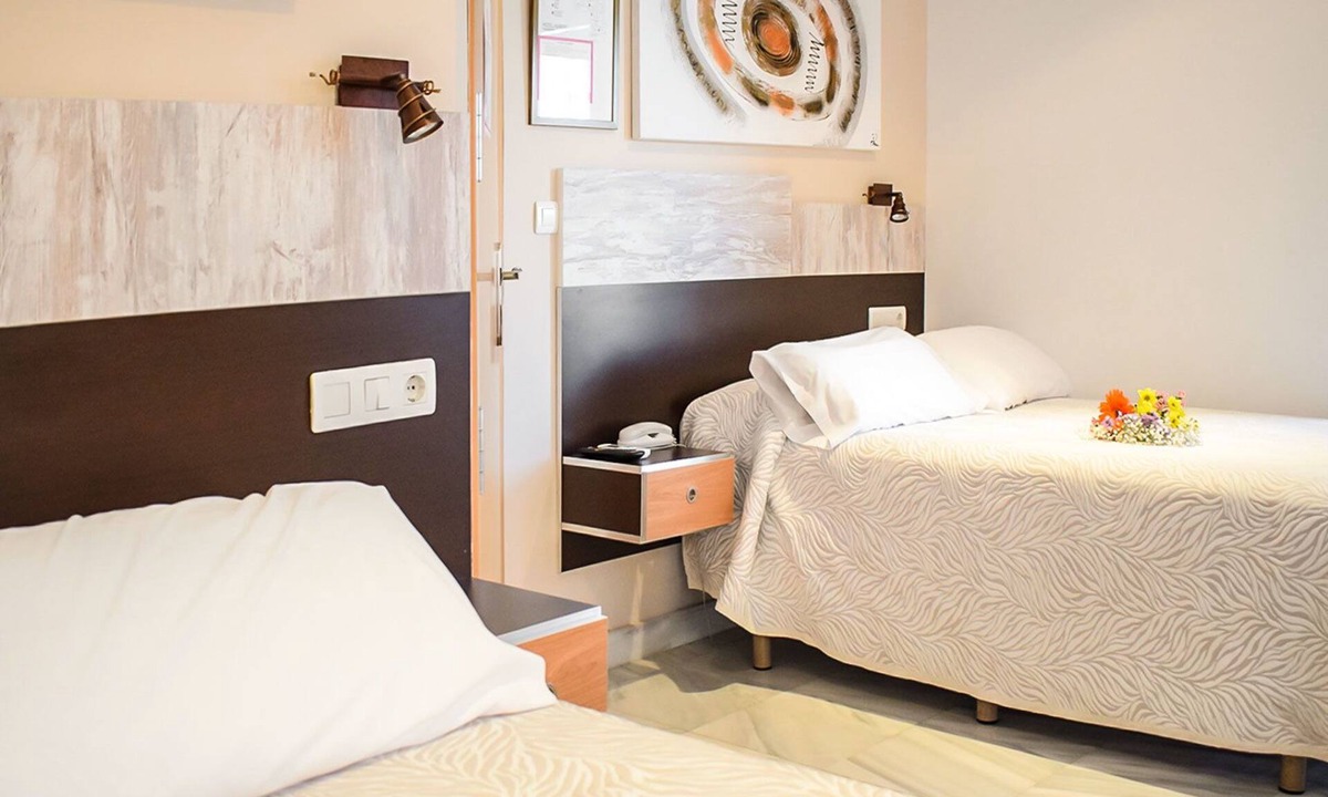Carretera de la Sierra Hotel | Hotel Albero