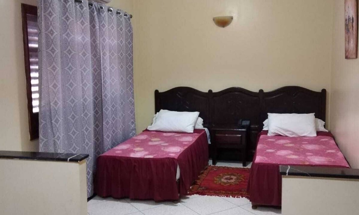 M'rirt Hotel | Hotel Azaghar
