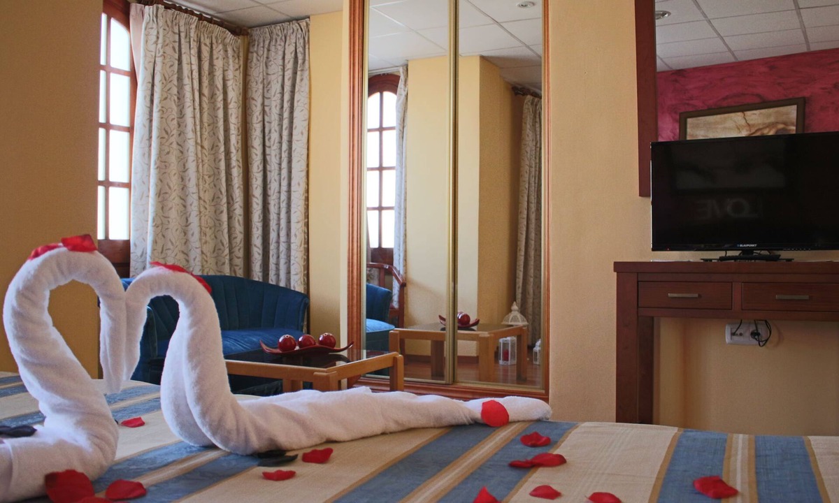 Albolote Hotel | Hotel La Curva