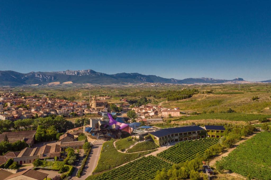 Elciego Hotel | Hotel Marqués de Riscal, a Luxury Collection Hotel, Elciego
