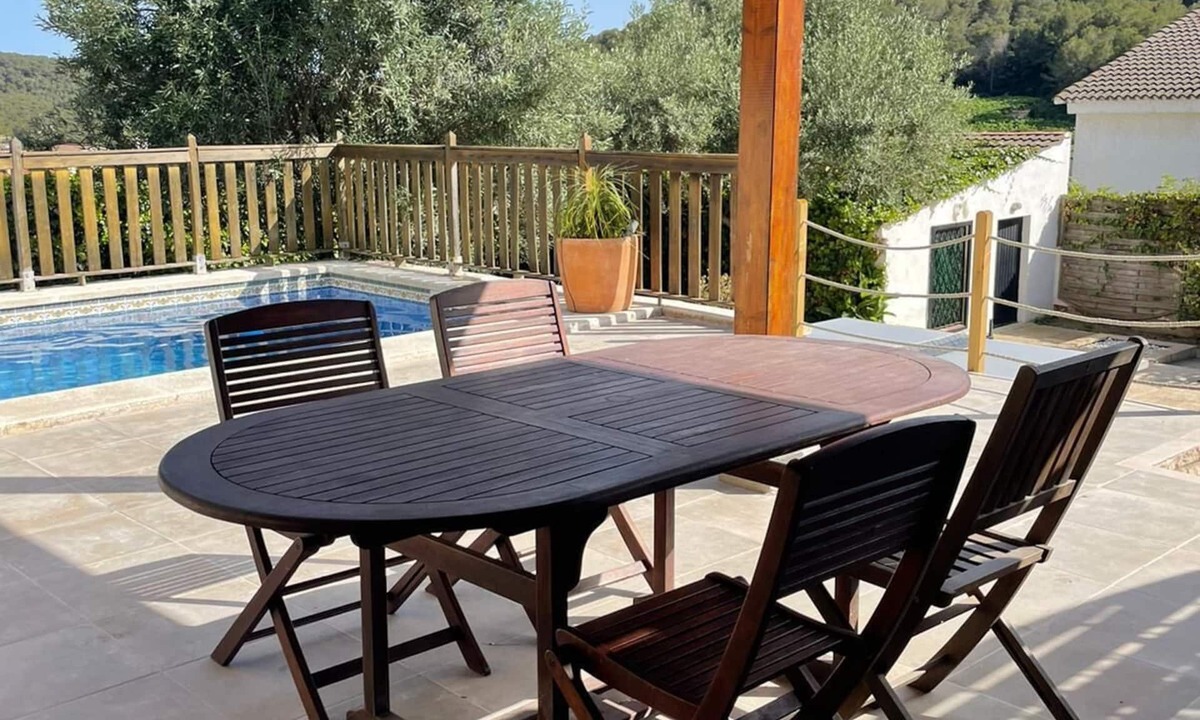 Calafell House | House 2/5 people private swimming pool, closed garden