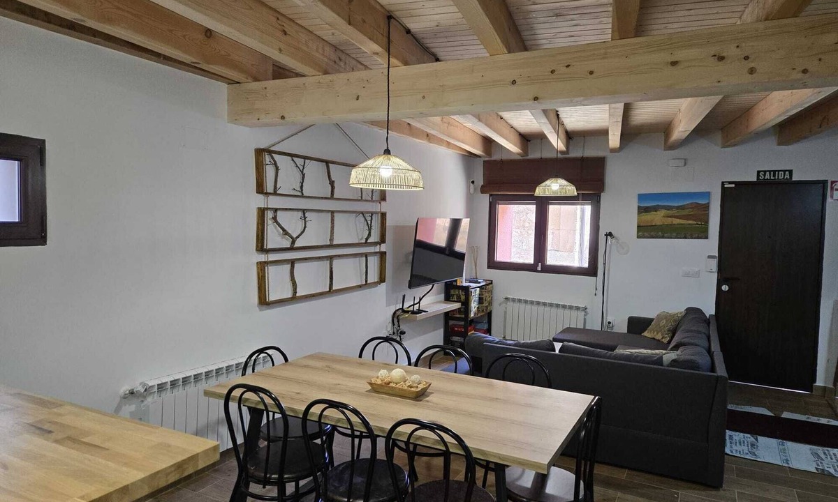 Tarancuena Cottage | La Casa del Pastor. Your stellar refuge. You can discover Soria and its skies