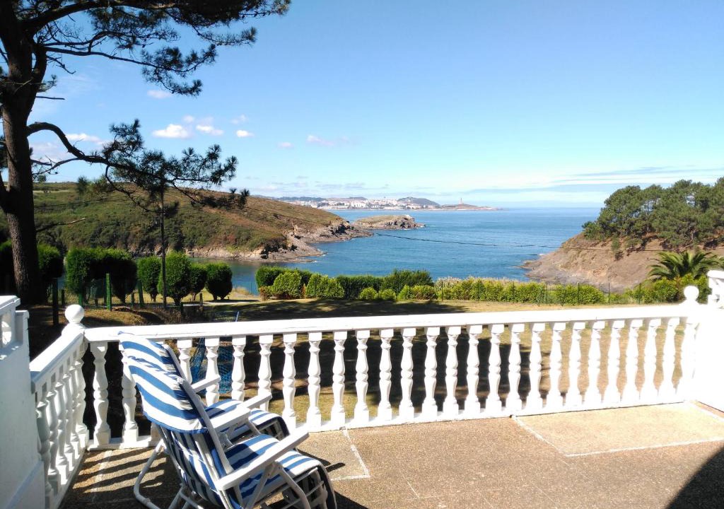 Oleiros Apartment | La Coruña, Mera apartamento con vistas espectaculares