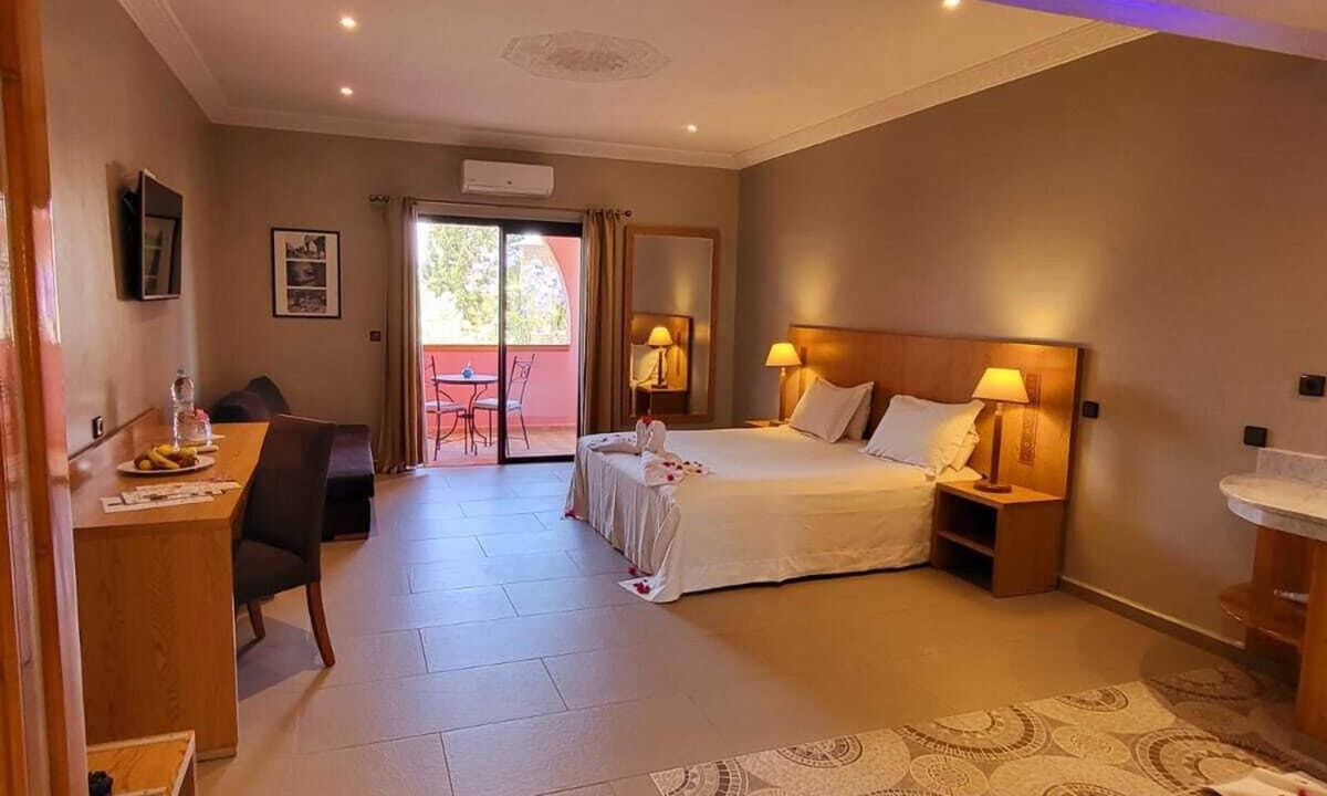 Lagouassem Hotel | La Maison Des Oliviers
