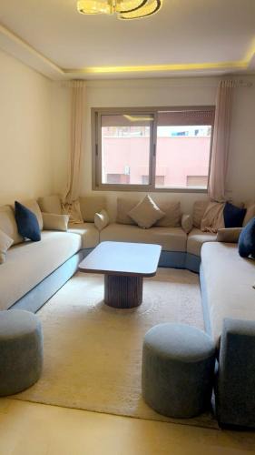 El Hara Apartment | Location Centrale - Heated 1BR - Parking - Netflix