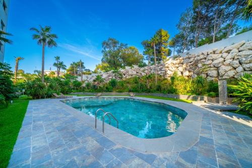Malabata Apartment | Luxurious three bedroom Apartment with Private Pool, Terraces and Parking in Prestigious Coral Towers