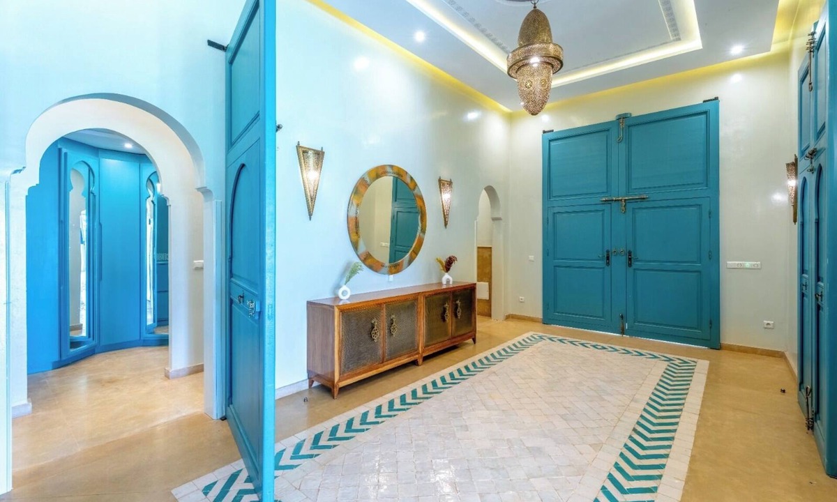 El Makina House | Luxury 7-Bedroom Villa with Pool & Golf Course View – Marrakech
