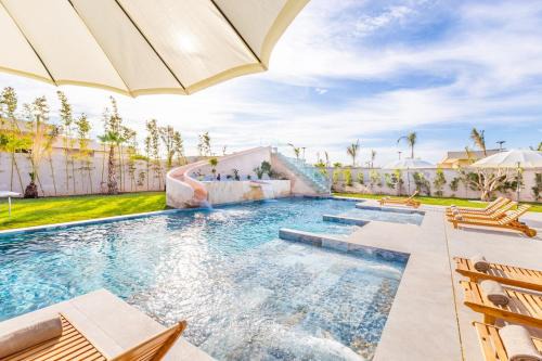 Annakhil Villa | Luxury villa with spa, gym and cinema 15 min from center