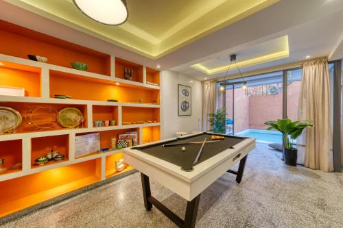 Semlalia Villa | Maison Zen 4 Suites, Private Indoor Pool, Jacuzzi & Gym, Central Marrakech
