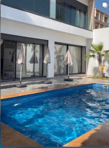 Talborjt Villa | Mini Villa Moderne avec Piscine Privée à Aourir