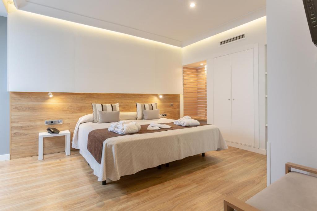 Los Remedios Hotel | Monte Carmelo