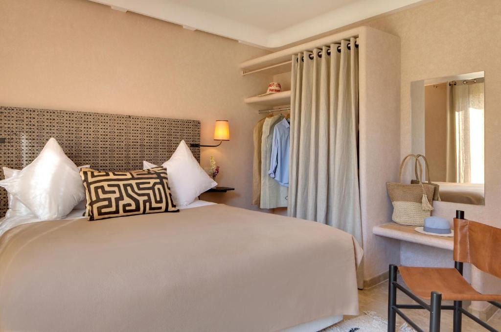 Menara Hotel | Oasis lodges