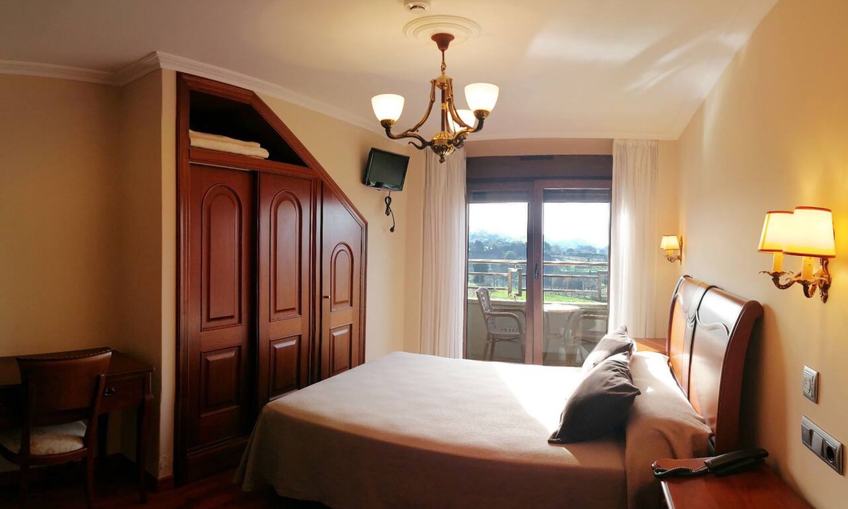Noalla House | Pensión Residencia A Cruzán - Adults Only