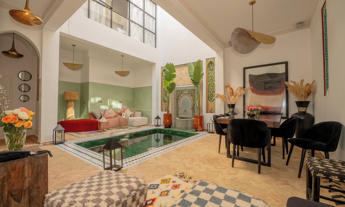 Kasbah House | Riad Dar Fiji - Elegant Exclusive Riad with Private Pool & Rooftop Jacuzzi
