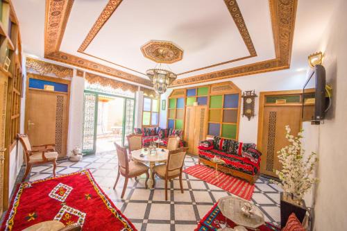 Layoun House | Riad Mahrez