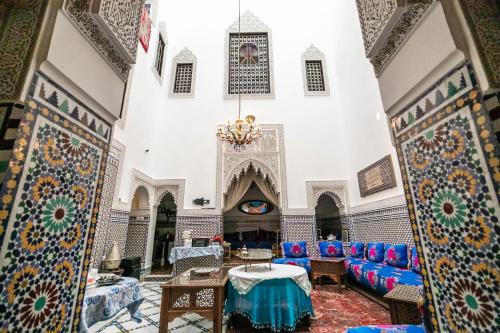 El Keddane House | Riad Mounana fez 13th century luxury palace& spa