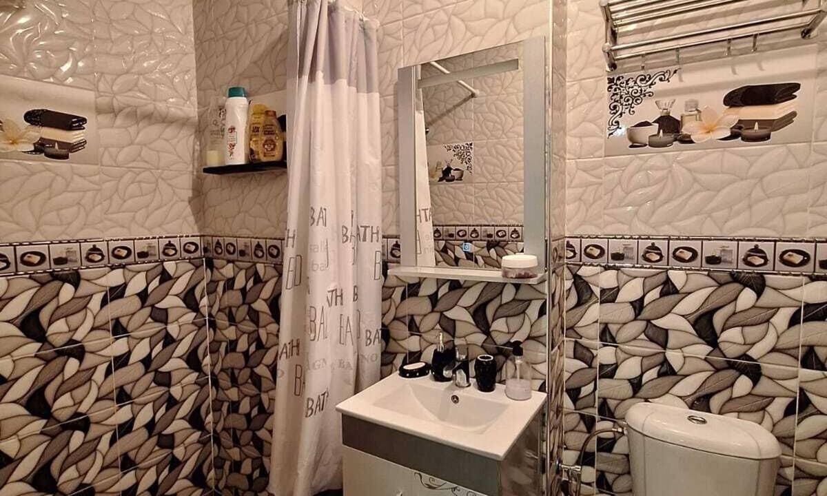 Mesnana Apartment | Secure family haven with Wi-Fi and amenities
