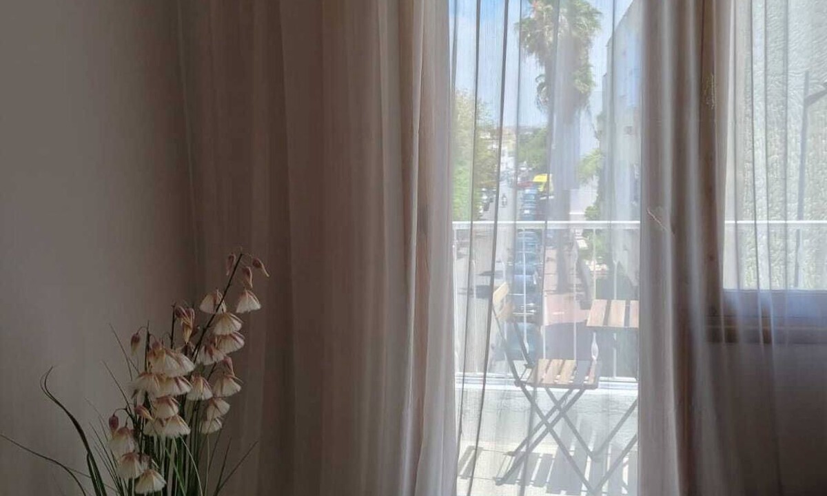 Quartier Hassan Apartment | Stylish and spacious studio with a balcony