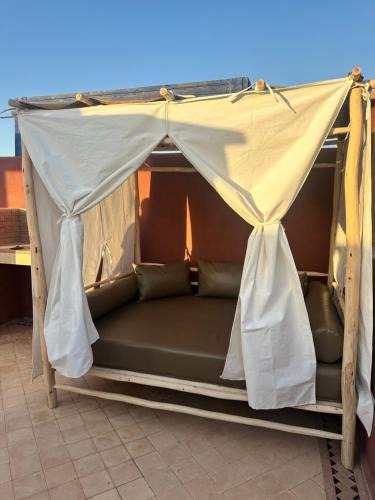 Ouahat Sidi Brahim Apartment | Terrasse privée, piscines & accès parc aquatique à Marrakech
