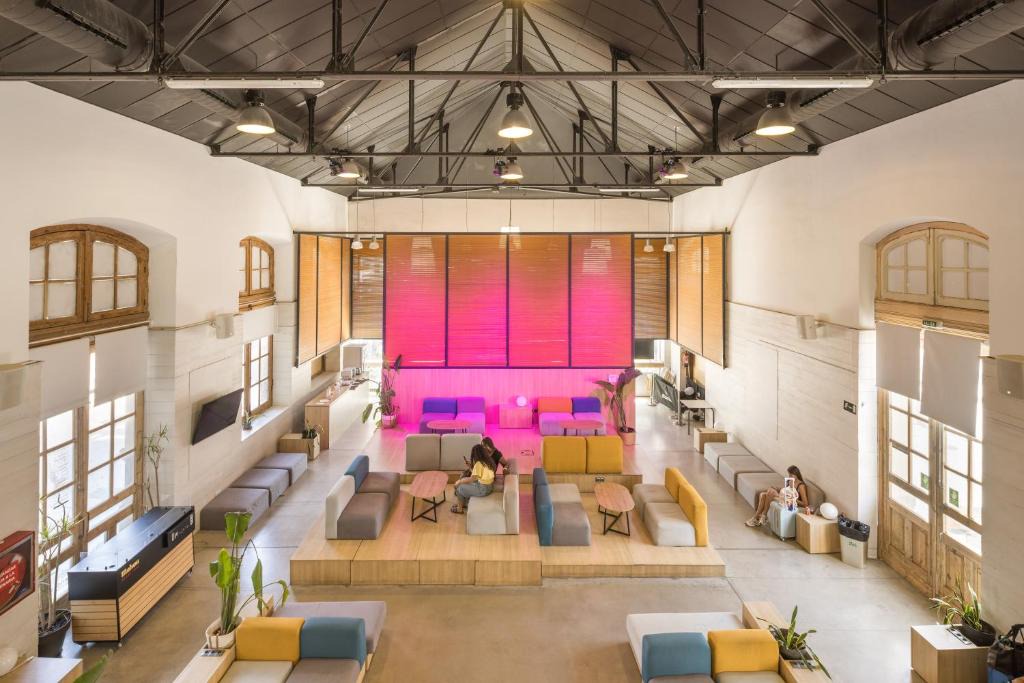 La Roqueta Hostel | UP Hostel Valencia