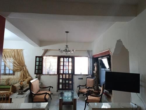 Laayayda House | Villa Yassmina Jardin & Parking Proche Aéroport