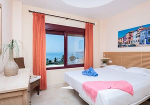 73 m² Apartment ∙ 2 bedrooms ∙ 4 guests in Bahía de Casares