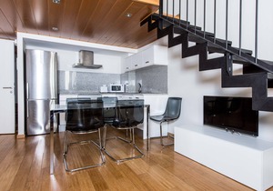 Apartment 4 + 1 in Carrer de Ginesta, Girona in Girona