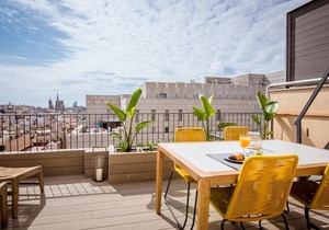 Central penthouse with terrace Placa Catalunya III in Barcelona