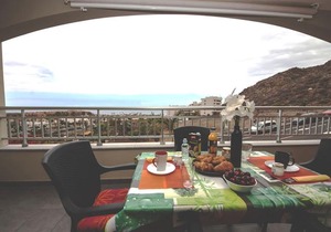 Comfortable apartment with amazing sea views in Tenerife