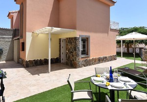 Fabulous chalet in Playa del Ingles near the beach in Play del Ingles
