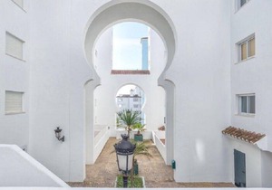 Modern Apt. Located at Popular Puerto Blanco! in Estepona