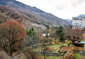 Modern studio for 4 with wifi and parking in Brides-les-Bains in Brides-les-Bains