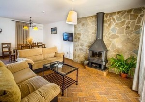 Rural apartment La Venta del Charco for 8 people in Cardeña