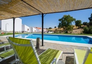 Rural apartment La Venta del Charco for 8 people in Cardeña
